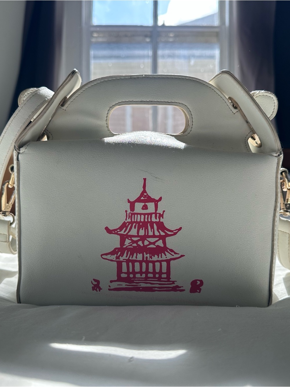 White Women’s Handbag with Pink Pagoda Motif